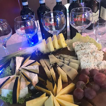 Kompleks wypoczynkowy Centrum Wypoczynkowe Karman 3*